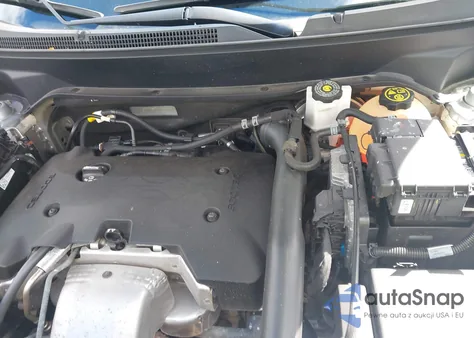 2019 Chevrolet Equinox Premier from USA, damaged, VIN 2GNAXYEX3K6263072